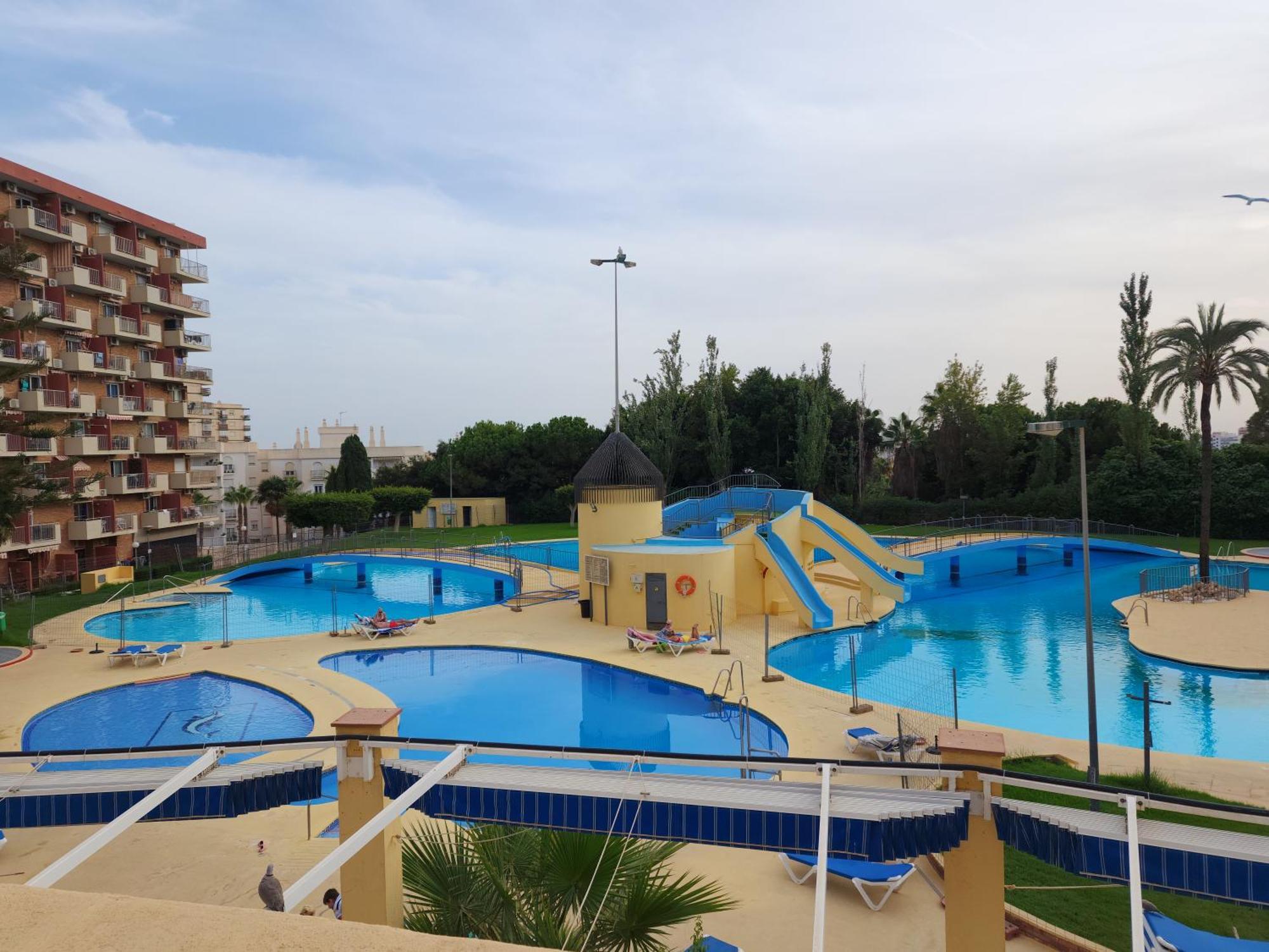 Benalmadena Minerva 401 Estudio Con Gran Piscina Y Parque Acuatico Экстерьер фото