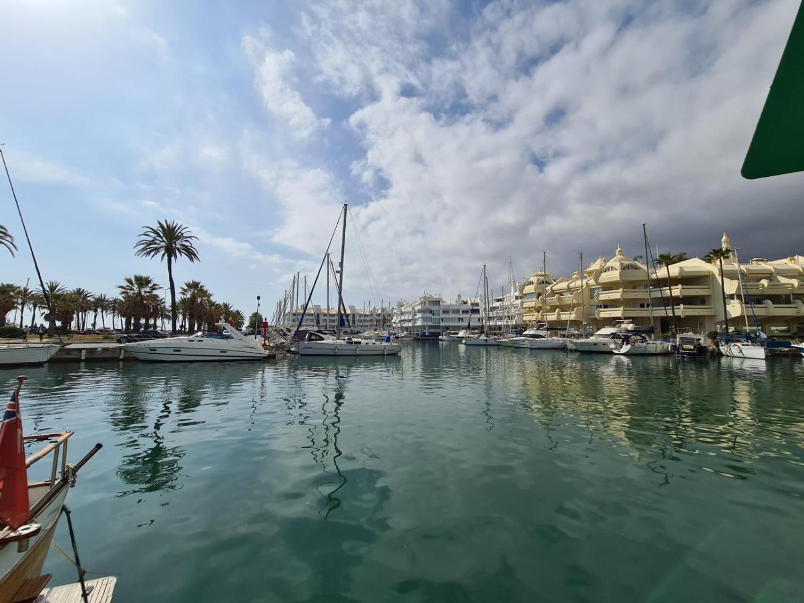 Benalmadena Minerva 401 Estudio Con Gran Piscina Y Parque Acuatico Экстерьер фото