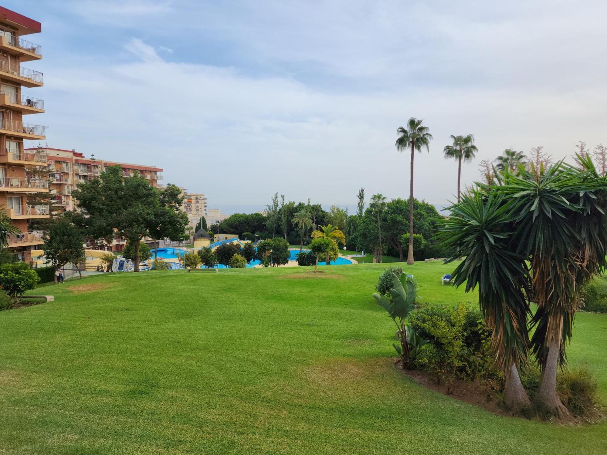 Benalmadena Minerva 401 Estudio Con Gran Piscina Y Parque Acuatico Экстерьер фото